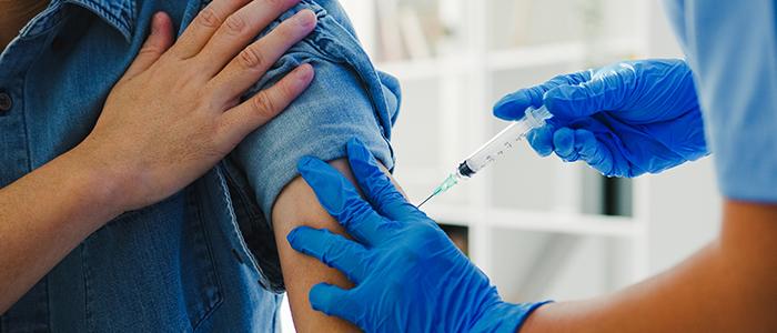 Meningococcal vaccines: overview and benefits